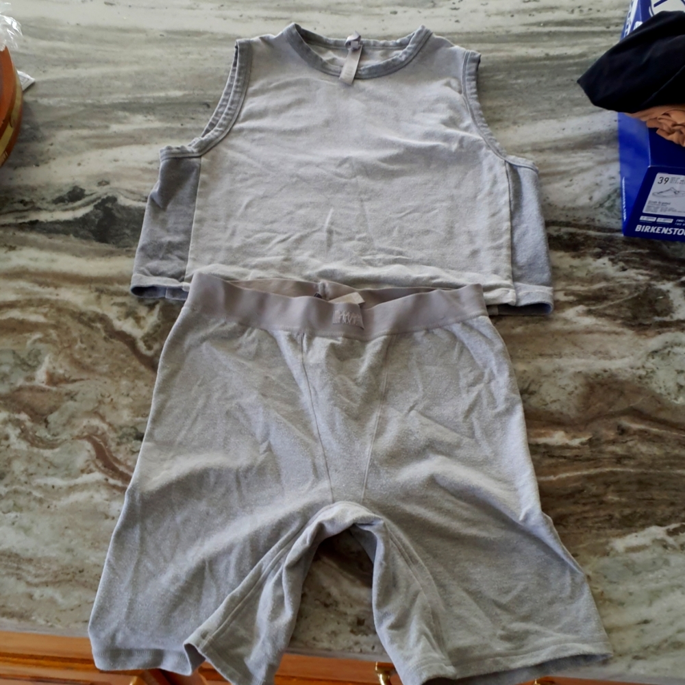 SKIMS OUTDOOR SET